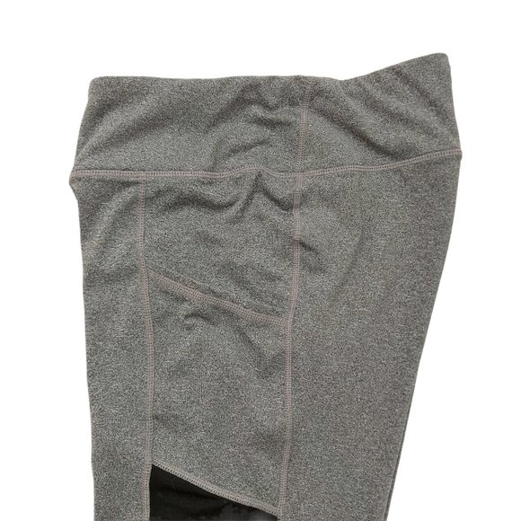 Reebok Capri Leggings Womens Size Medium Breathable Workout Running Gray - Picture 4 of 9